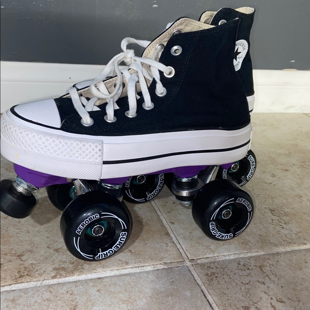 *Viral* Feel Your Soul Converse Roller Skates!!lWomens 5.5 / Mens 3.5 - Picture 3 of 7